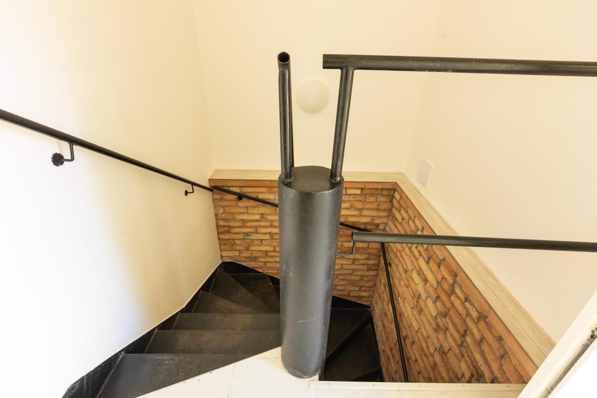 Spacious Apartment In Quiet Courtyard Near Charles Bridge Prague Exterior photo